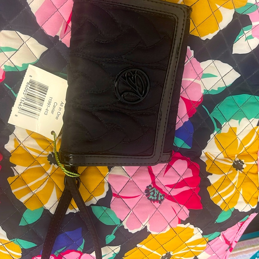 Vera Bradley wristlet/clutch-type purse/wallet